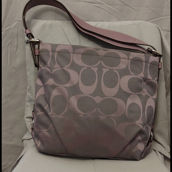 Coach Hobo - Picture 1 of 3